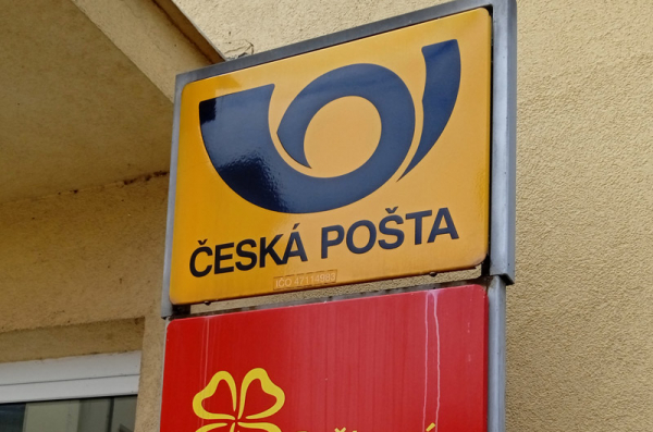 Česká pošta: Prodej služby Balíku Komplet skončí, posílat se může ještě příští rok